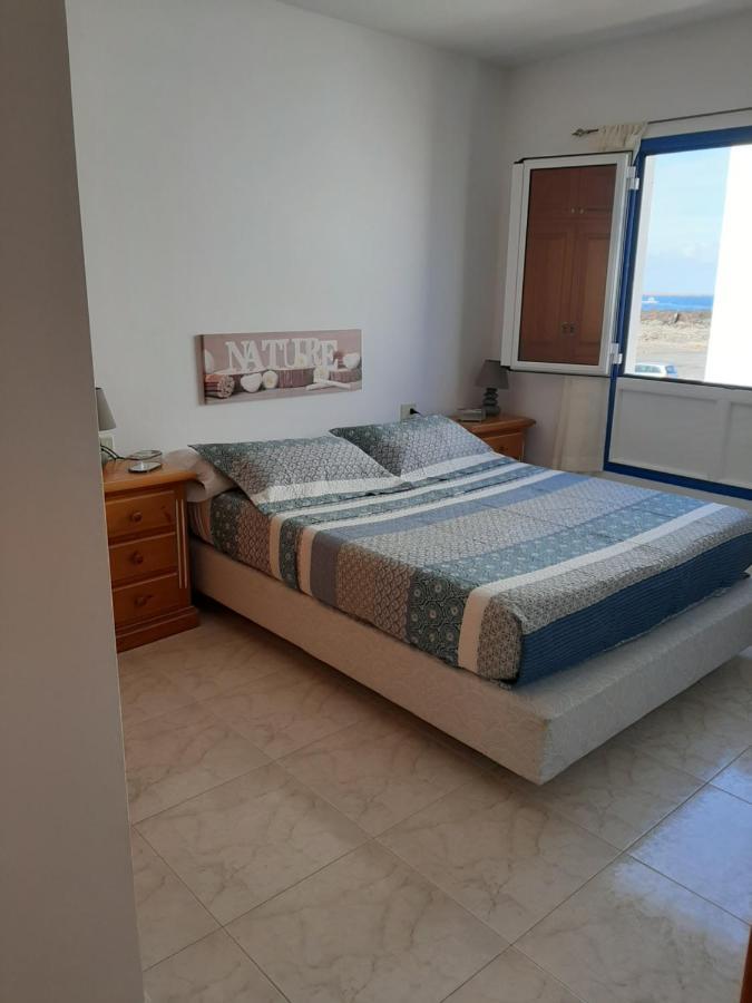 Apartamento Vacacional En Orzola Lanzarote Luaran gambar